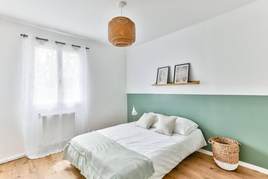 Free Private Parking - 15Mn Paris - 5Mn Walk Train Station - All Equipped - Terrace - Garden - Stade De France - Casino D'Enghien - Hippodrome, Universite 塞纳河畔埃皮奈 外观 照片
